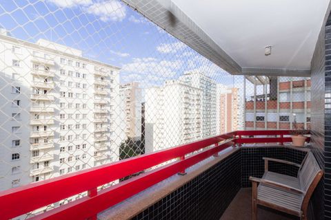 Image 4 - 874628