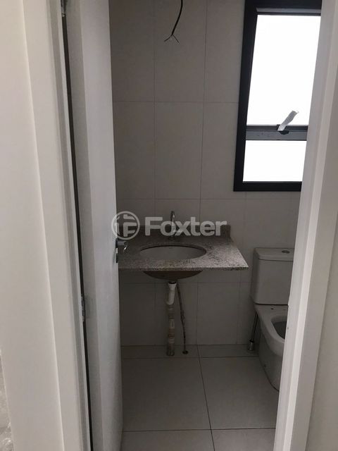 Image 8 - 874634