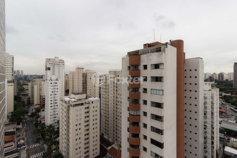 Image 7 - 874636