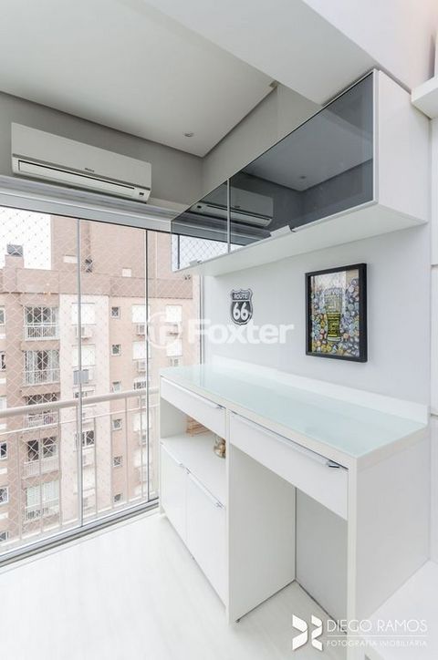 Image 6 - 874659
