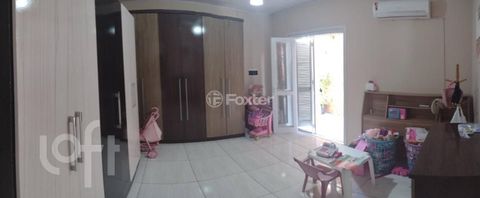 Image 2 - 874668