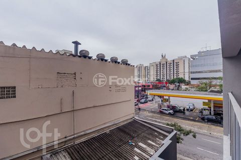Image 7 - 874697