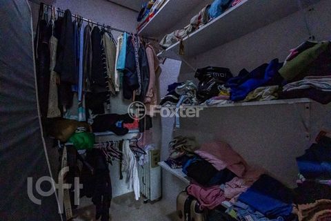 Image 8 - 874701