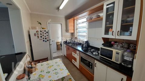 Image 11 - 874765