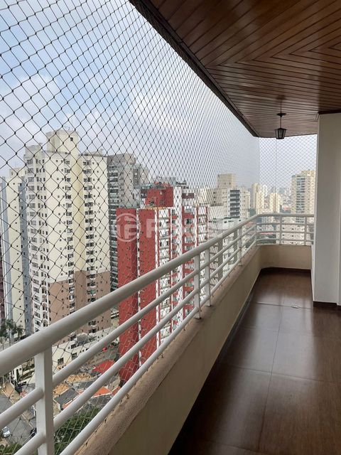 Image 0 - 874769