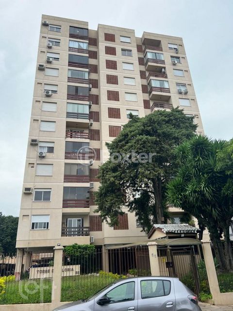 Image 7 - 874772