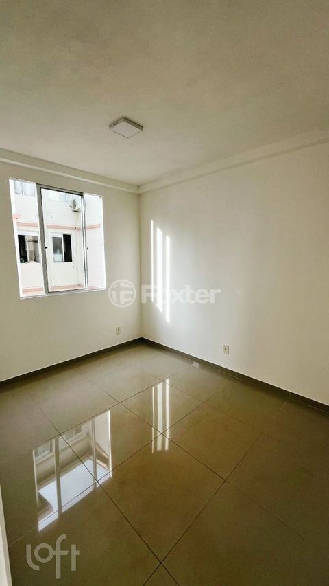 Image 7 - 874789