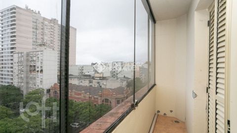 Image 15 - 874810