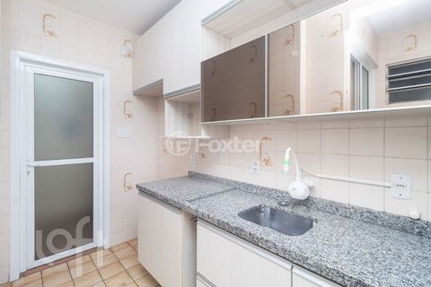 Image 7 - 874810