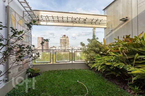 Image 1 - 874824