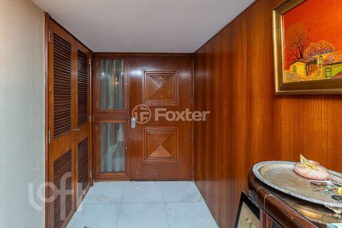 Image 6 - 874833