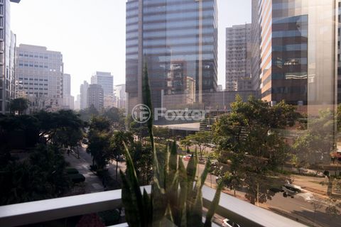 Image 8 - 874839
