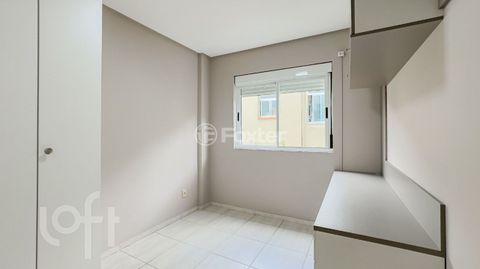 Image 17 - 874844