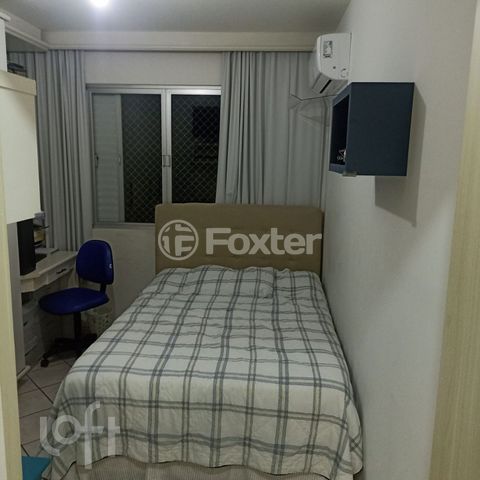 Image 7 - 874865