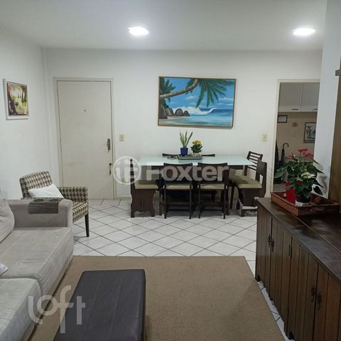 Image 17 - 874865