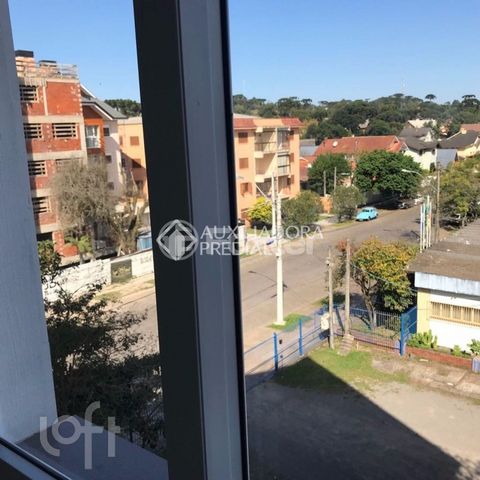 Image 5 - 874879