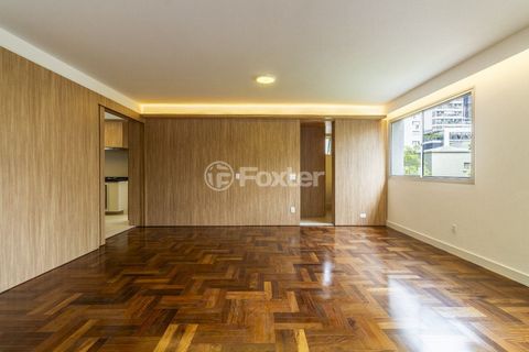 Image 8 - 874945