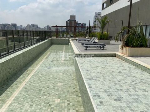 Image 6 - 874953