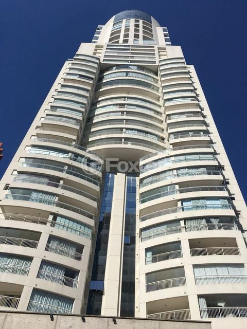 Image 3 - 874967