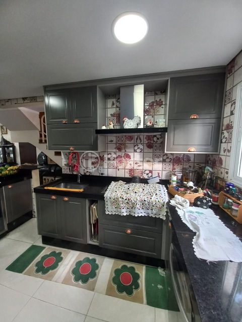 Image 7 - 874969