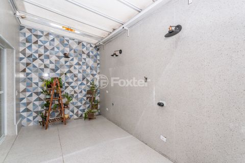 Image 8 - 874969