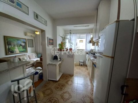 Image 6 - 874982