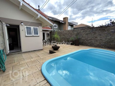 Image 8 - 875016