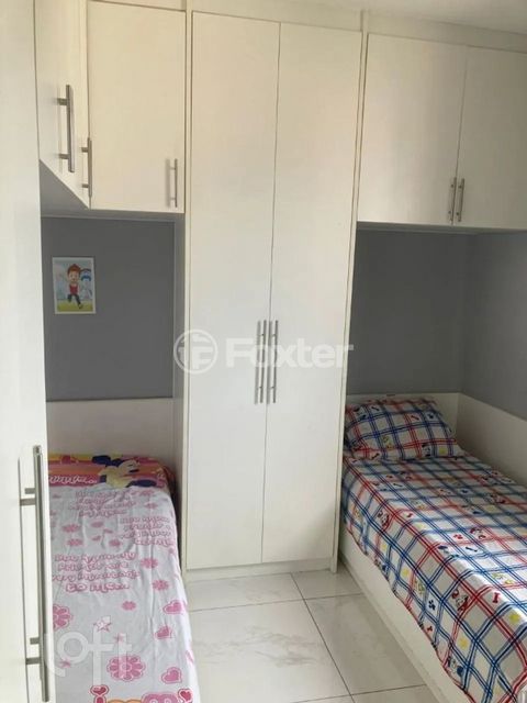 Image 7 - 875020