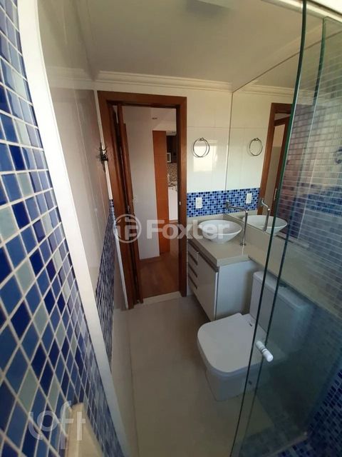 Image 8 - 875023