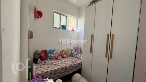 Image 4 - 875027