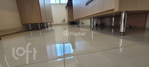 Image 9 - 875030