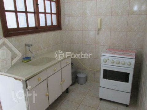 Image 11 - 875030