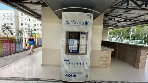 Image 9 - 875063