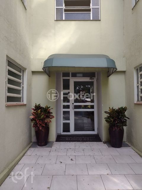 Image 3 - 875066