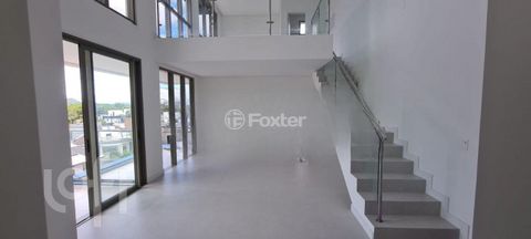 Image 7 - 875103