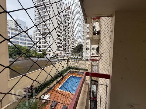 Image 1 - 875130