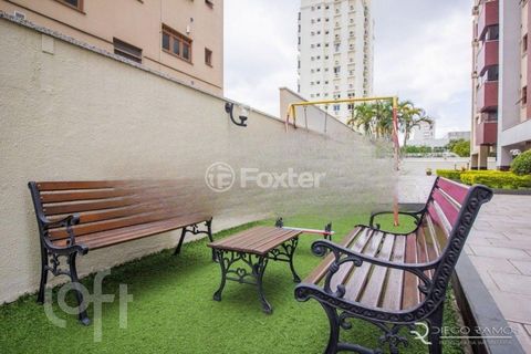 Image 7 - 875134