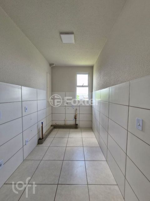 Image 15 - 875150