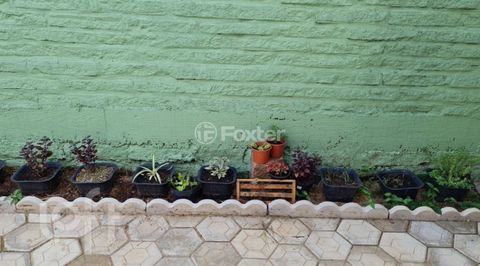 Image 10 - 875158