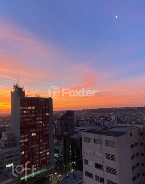 Image 10 - 875190