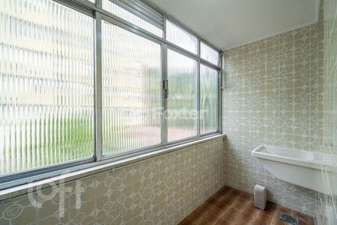 Image 9 - 875193