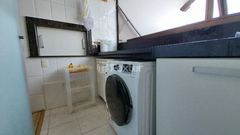 Image 12 - 875202