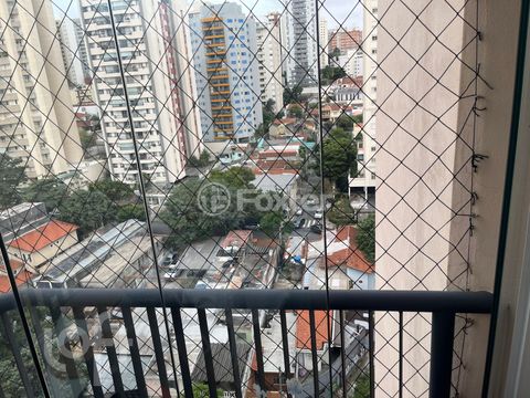 Image 4 - 875212