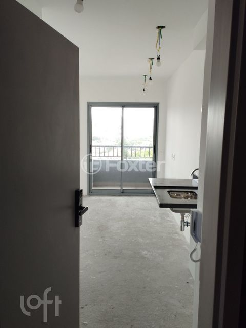 Image 3 - 875213