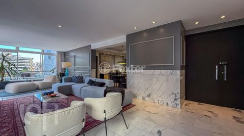 Image 1 - 875256