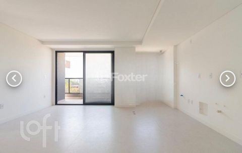 Image 3 - 875280