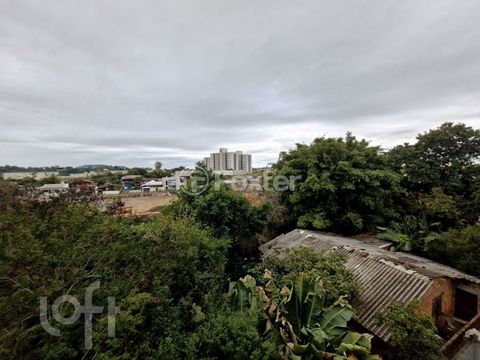 Image 5 - 875311