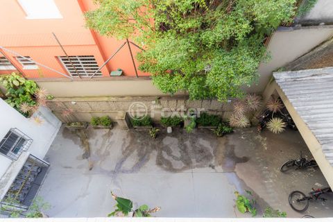 Image 3 - 875330