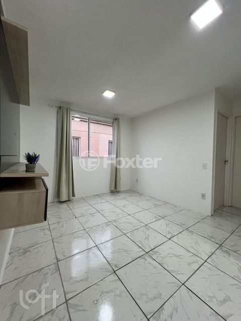 Image 3 - 875340