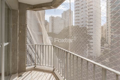 Image 7 - 875366